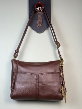 The Sak Alameda Leather Crossbody Bag Mahogany Brown Brass Hardware Tassel Purse